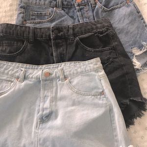 Wild fable cut off denim shorts medium wash
